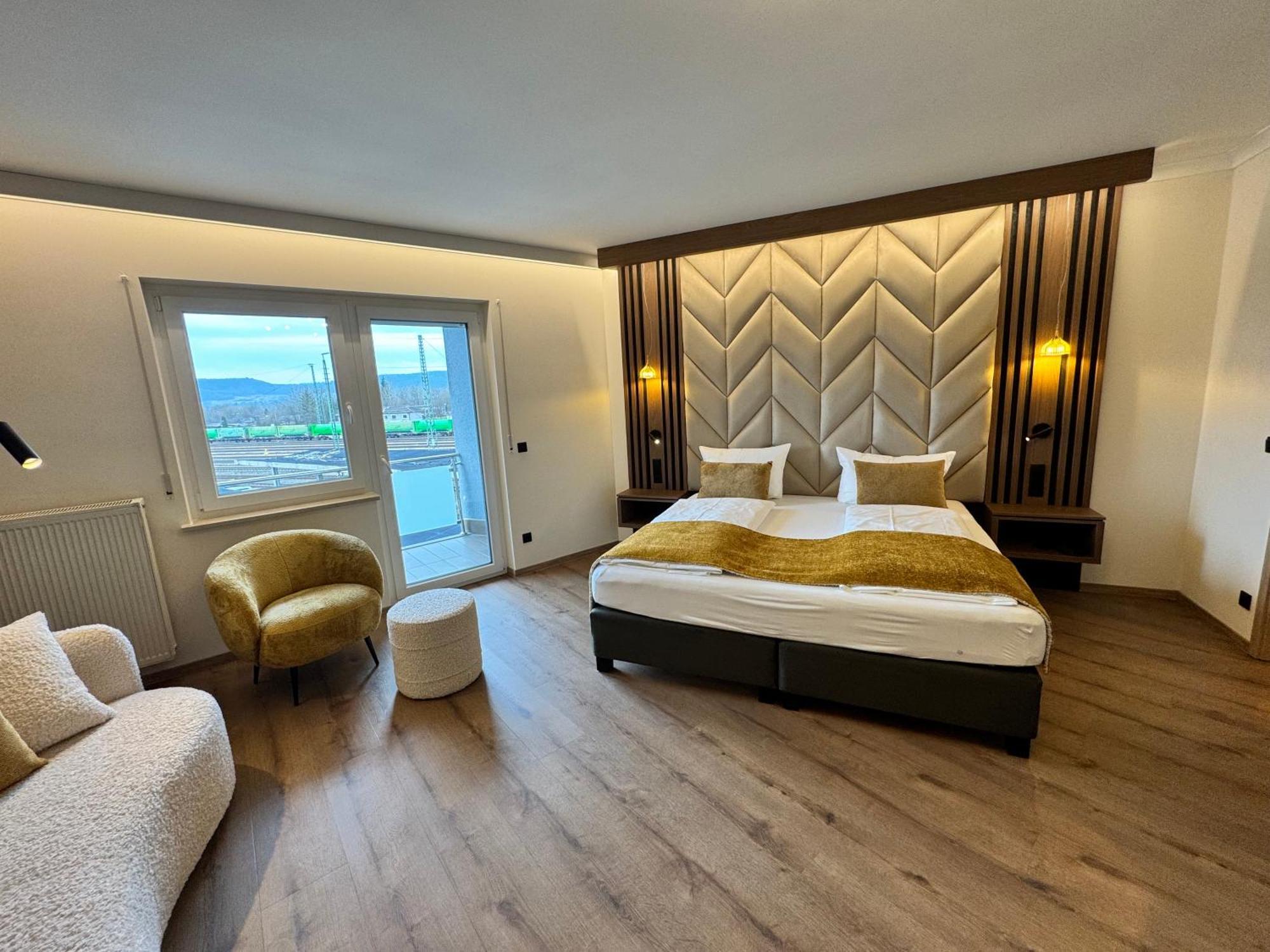 Stadthotel Lichtenfels Lichtenfels  Ngoại thất bức ảnh