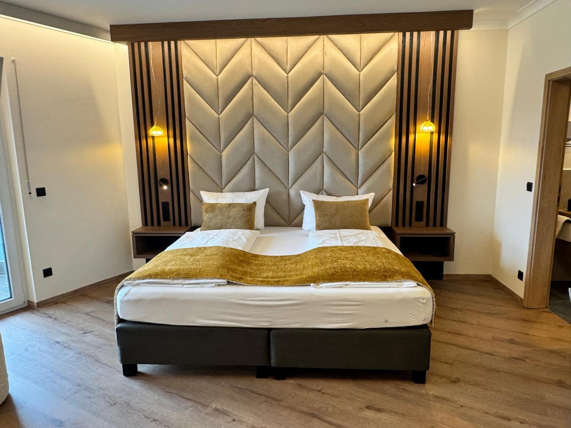 Stadthotel Lichtenfels Lichtenfels  Ngoại thất bức ảnh